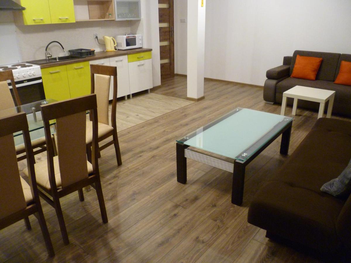 Klimatyczny Domek - Apartamenty & Noclegi Slawecin Luaran gambar