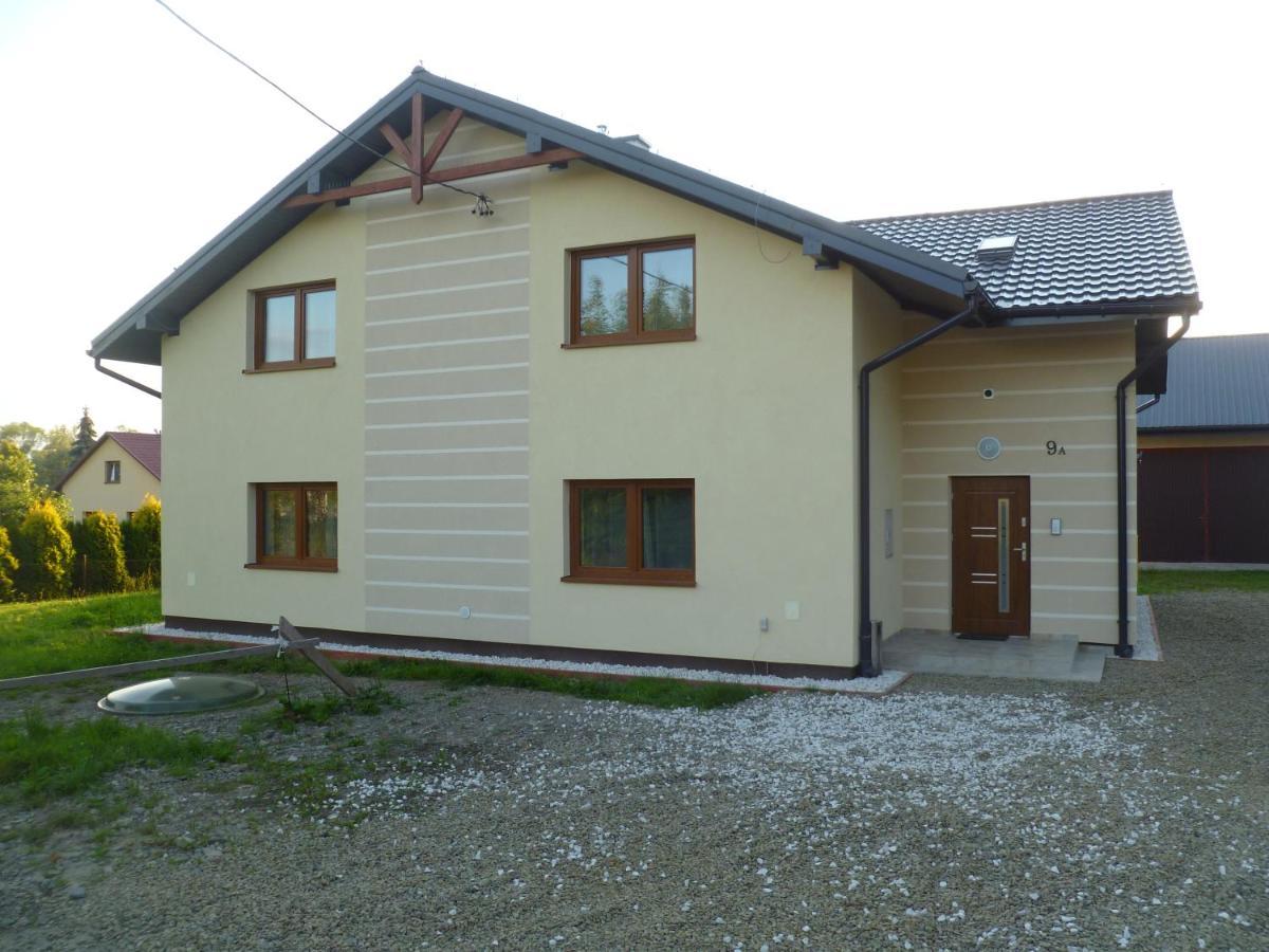 Klimatyczny Domek - Apartamenty & Noclegi Slawecin Luaran gambar