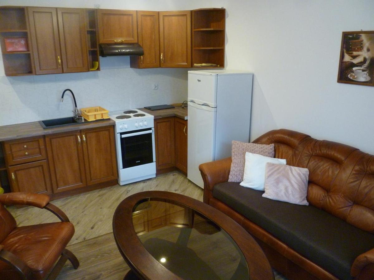 Klimatyczny Domek - Apartamenty & Noclegi Slawecin Luaran gambar