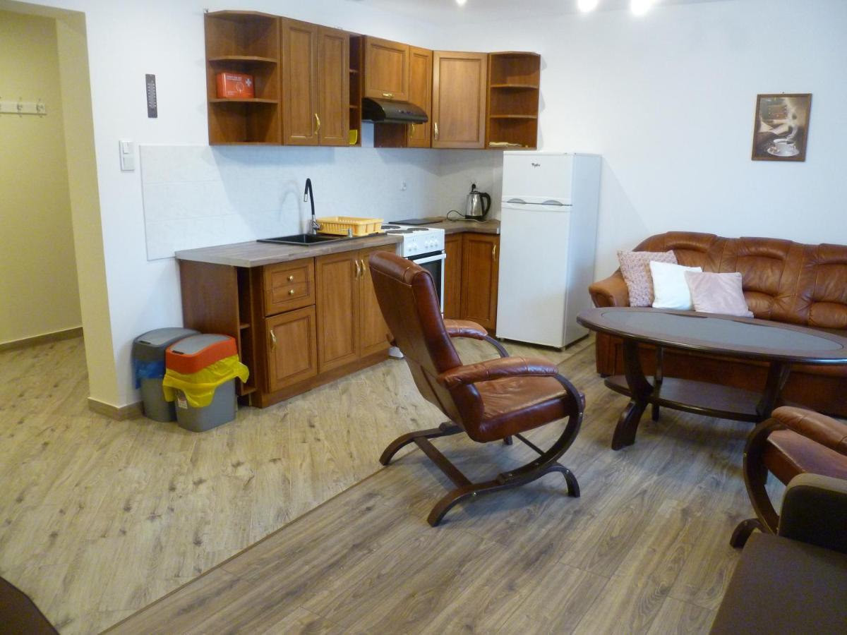 Klimatyczny Domek - Apartamenty & Noclegi Slawecin Luaran gambar