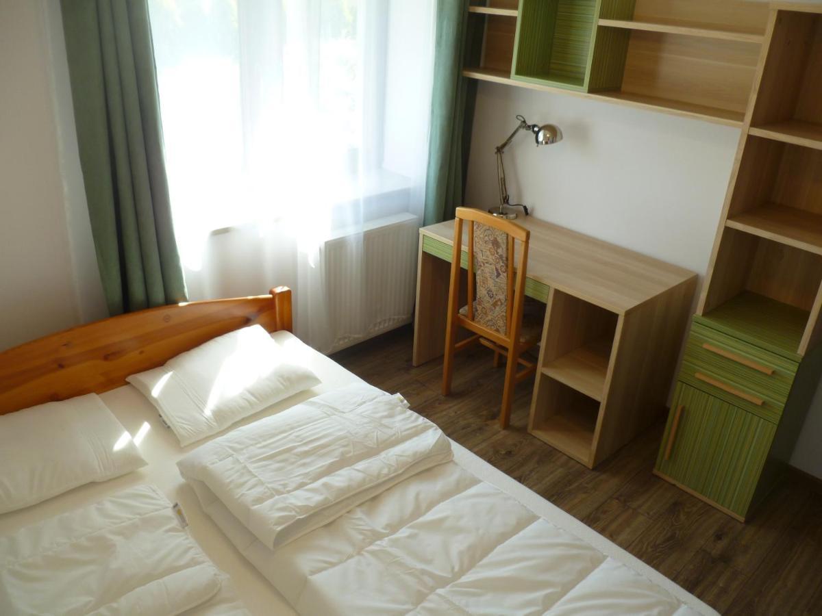 Klimatyczny Domek - Apartamenty & Noclegi Slawecin Luaran gambar